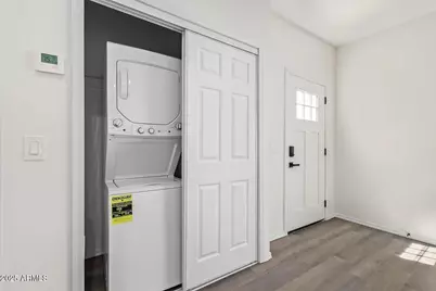 809 N 10th Avenue, Phoenix, AZ 85007 - Photo 33