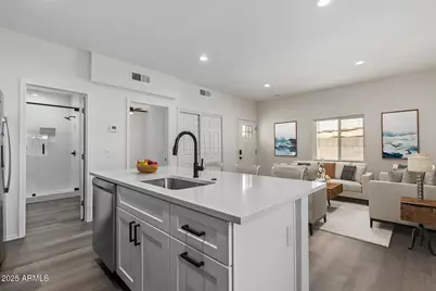 809 N 10th Avenue, Phoenix, AZ 85007 - Photo 35