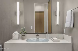 7050 North 39th Pl, Paradise Valley, AZ 85253 - Photo 19