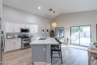 2881 E La Costa Drive, Chandler, AZ 85249 - Photo 9