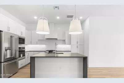 20302 W Turney Avenue, Buckeye, AZ 85396 - Photo 7