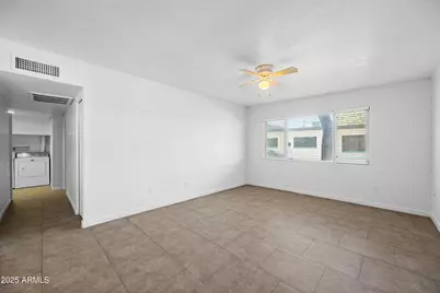 1518 W Colter Street #4, Phoenix, AZ 85015 - Photo 3