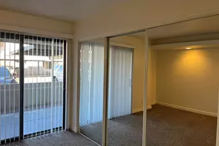 3435 W Danbury Dr, Phoenix, AZ 85053 - Photo 17