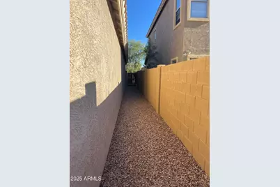 4 W Saddle Way, San Tan Valley, AZ 85143 - Photo 23