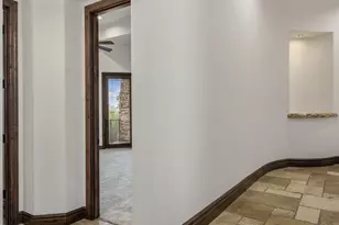 10537 N Crestview Dr, Fountain Hills, AZ 85268 - Photo 29