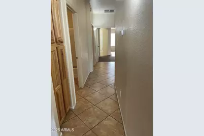 29062 N Mountain View Road, San Tan Valley, AZ 85143 - Photo 7