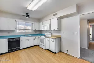 11113 W Tiffany Ct, Sun City, AZ 85351 - Photo 29