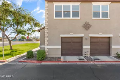 2277 E Huntington Drive, Phoenix, AZ 85040 - Photo 3