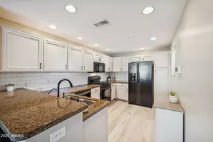 20121 N 76th St, Scottsdale, AZ 85255 - Photo 13