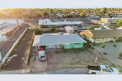 6212 N 34th Drive, Phoenix, AZ 85017 - Photo 1