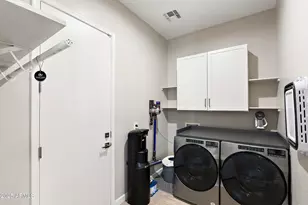 6028 E Lone Cactus Dr, Phoenix, AZ 85054 - Photo 23