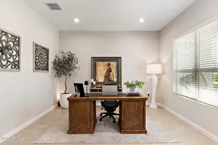 6028 E Lone Cactus Dr, Phoenix, AZ 85054 - Photo 9