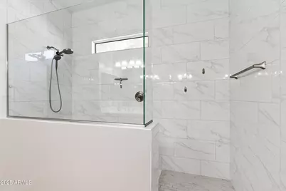 6028 E Lone Cactus Drive, Phoenix, AZ 85054 - Photo 19