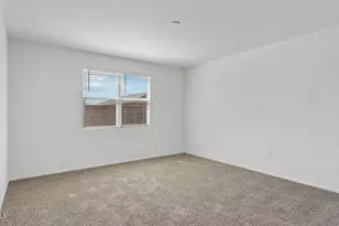 2032 W Starkey Ave, Apache Junction, AZ 85120 - Photo 15