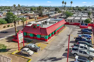 5033 N 67th Ave, Glendale, AZ 85301 - Photo 1