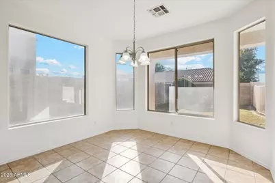 9333 W Clara Lane, Peoria, AZ 85382 - Photo 25