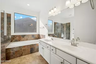 9333 W Clara Ln, Peoria, AZ 85382 - Photo 19