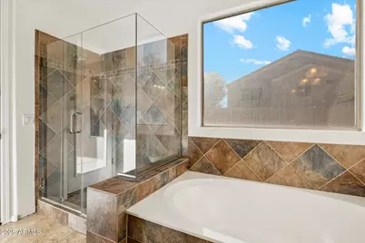 9333 W Clara Lane, Peoria, AZ 85382 - Photo 21