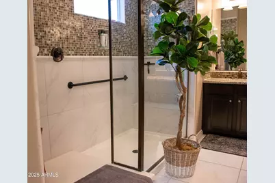 2508 W Desert Marigold Drive, Phoenix, AZ 85085 - Photo 45
