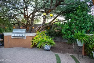 2508 W Desert Marigold Dr, Phoenix, AZ 85085 - Photo 11