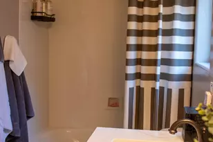 2508 W Desert Marigold Dr, Phoenix, AZ 85085 - Photo 21