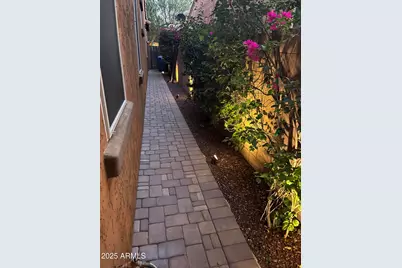 2508 W Desert Marigold Drive, Phoenix, AZ 85085 - Photo 61