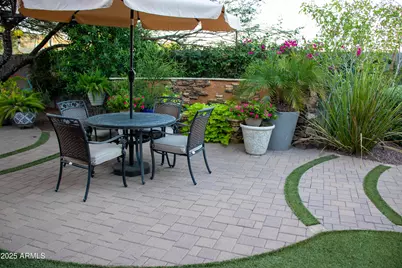 2508 W Desert Marigold Drive, Phoenix, AZ 85085 - Photo 9