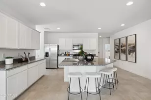 9069 S Holandes Dr, Apache Junction, AZ 85120 - Photo 9