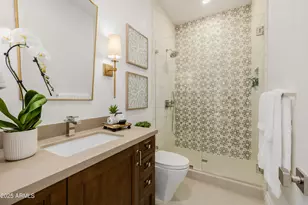 5642 N Scottsdale Rd, Paradise Valley, AZ 85253 - Photo 19