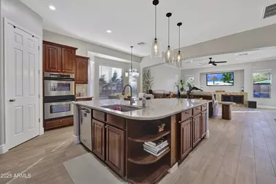 5632 N 134th Drive, Litchfield Park, AZ 85340 - Photo 7