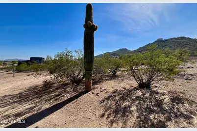 38201 N 33rd Avenue, Phoenix, AZ 85086 - Photo 5