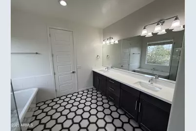 1555 E Ocotillo Road #20, Phoenix, AZ 85014 - Photo 11