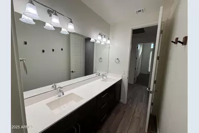 1555 E Ocotillo Road #20, Phoenix, AZ 85014 - Photo 17