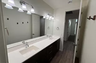 1555 E Ocotillo Rd, Phoenix, AZ 85014 - Photo 17