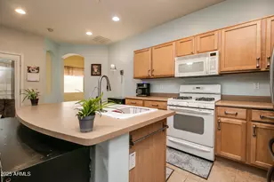 44729 W Alamendras St, Maricopa, AZ 85139 - Photo 11