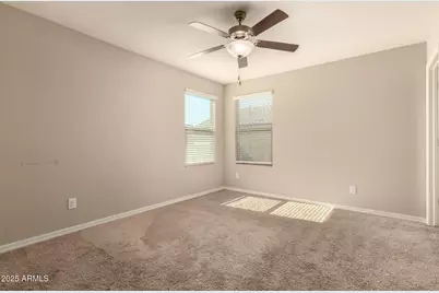 8029 W Albeniz Place, Phoenix, AZ 85043 - Photo 13