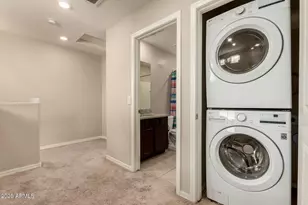 8029 W Albeniz Pl, Phoenix, AZ 85043 - Photo 23