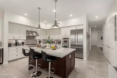 5473 E Herrera Drive, Phoenix, AZ 85054 - Photo 7