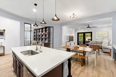 4622 E Casitas Del Rio Drive, Phoenix, AZ 85050 - Photo 9