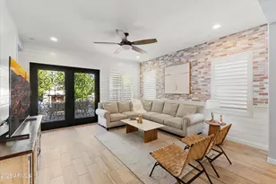 4622 E Casitas Del Rio Dr, Phoenix, AZ 85050 - Photo 17