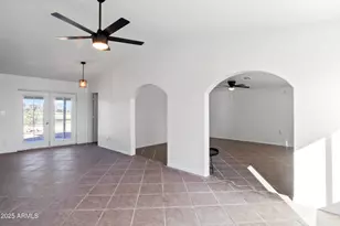 944 W Calle Tuberia, Casa Grande, AZ 85194 - Photo 3