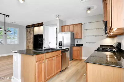 21134 W Green Street, Buckeye, AZ 85396 - Photo 5