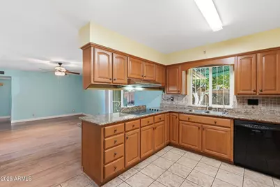 423 S Racine --, Mesa, AZ 85206 - Photo 9