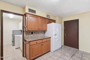 423 S Racine, Mesa, AZ 85206 - Photo 11