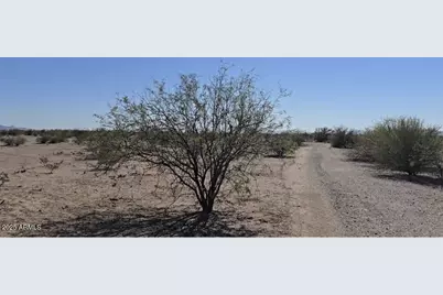 527Xx W Glendale Avenue #-, Tonopah, AZ 85354 - Photo 11