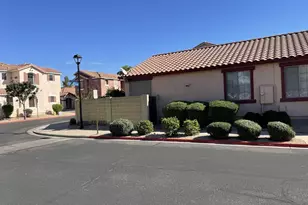 965 S Heritage Dr, Gilbert, AZ 85296 - Photo 33