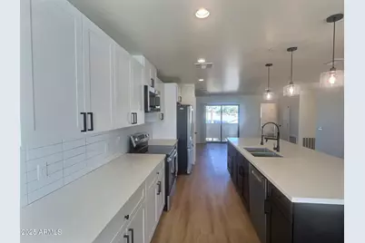 2502 E Paradise Lane #6, Phoenix, AZ 85032 - Photo 7