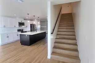 2502 E Paradise Ln, Phoenix, AZ 85032 - Photo 17