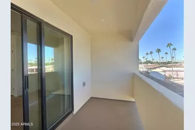 2502 E Paradise Lane #Apt 2, Phoenix, AZ 85032 - Photo 23