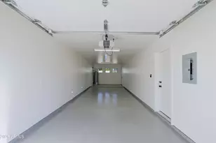 2502 E Paradise Ln, Phoenix, AZ 85032 - Photo 11